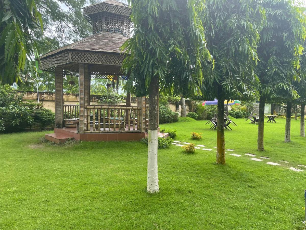 Tea Resort Saraswatipur Shaugaon Exterior foto